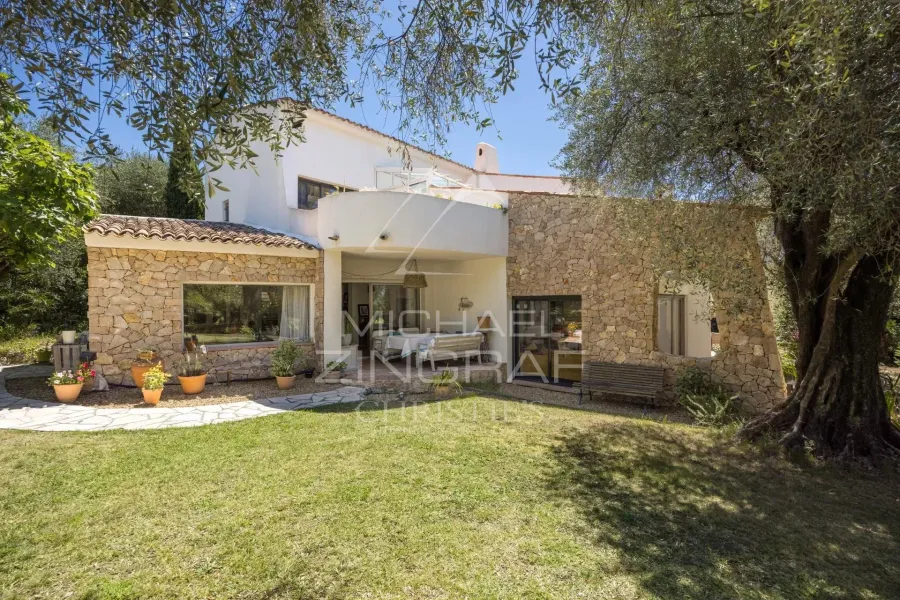 Élégante villa provençale à quelques pas du village de Tourrettes-sur-Loup - 2