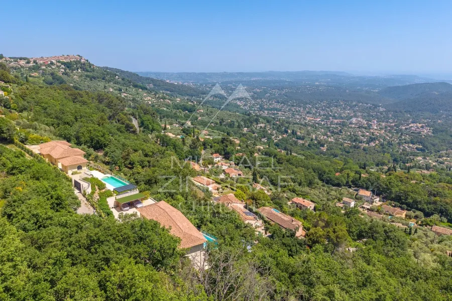 Villa épurée avec vue panoramique sur la Riviera - 7