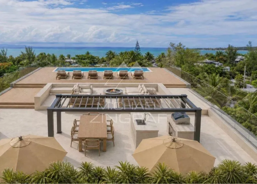 Exceptional Penthouse With SEA VIEW in Mont Choisy