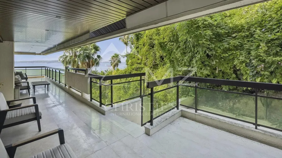 Magnifique appartement contemporain à la vue mer féerique - 3