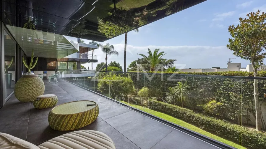 Appartement contemporain dans une résidence récente de la Californie