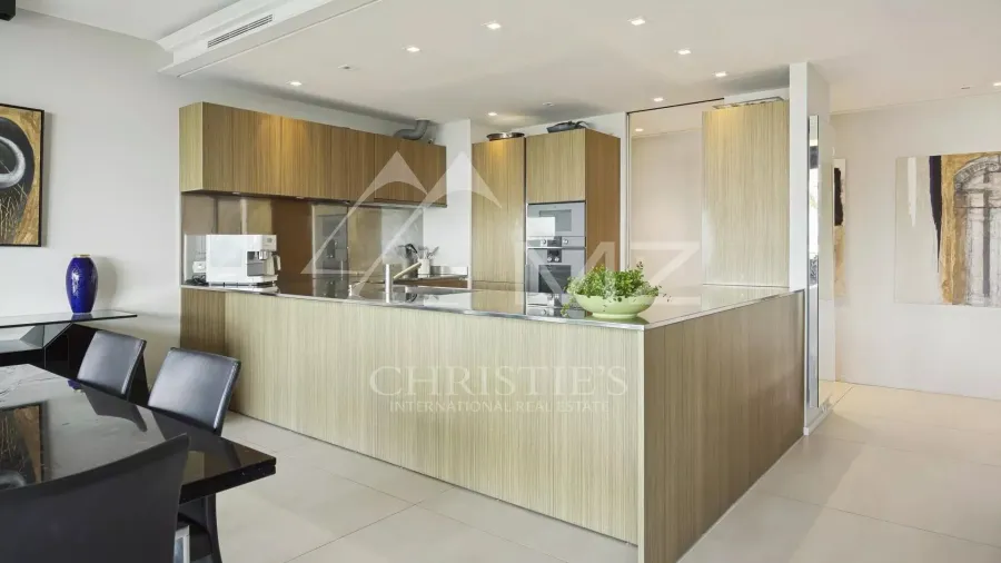 Appartement contemporain dans une résidence récente de la Californie - 4