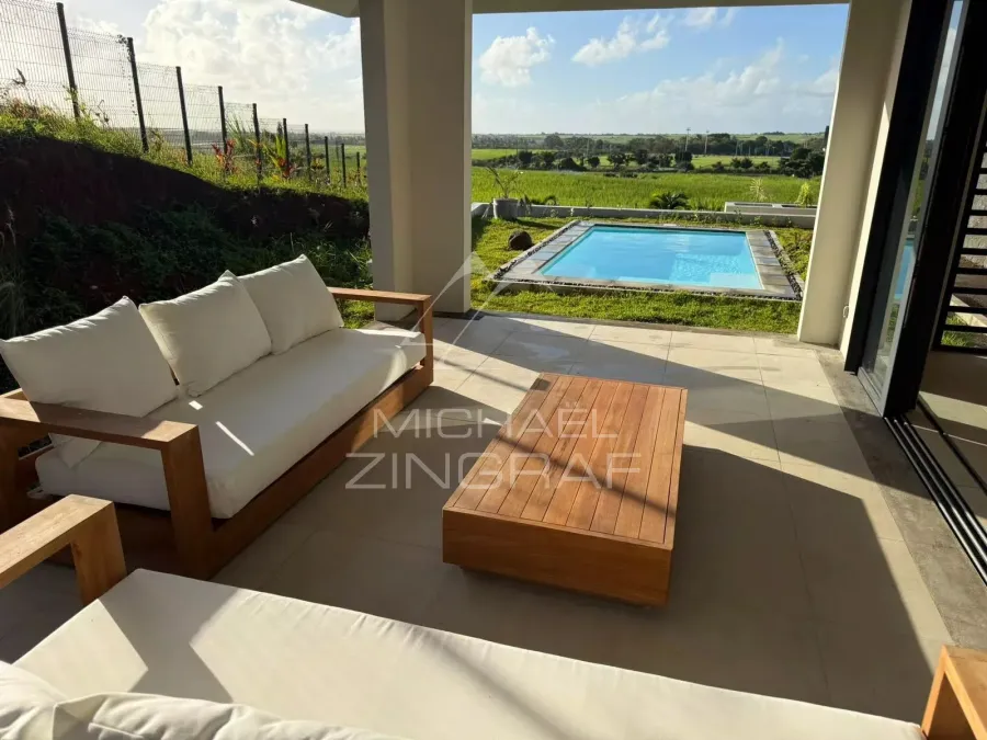 Villa neuve meublée avec vue dégagée à Belle Vue Harel