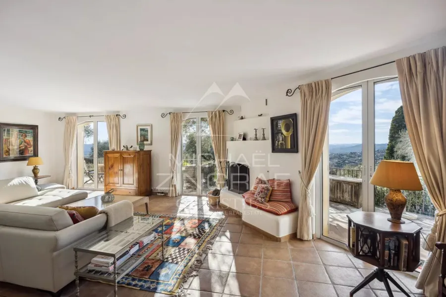 Elegante  Villa position dominante avec vue mer et oliveraie - 3