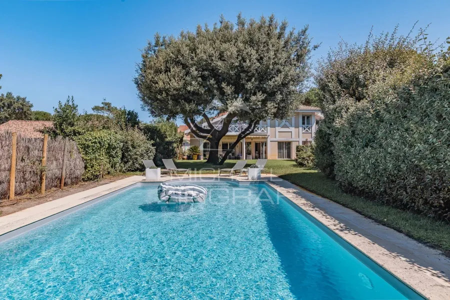 Élégante villa à quelques pas de la plage - 8