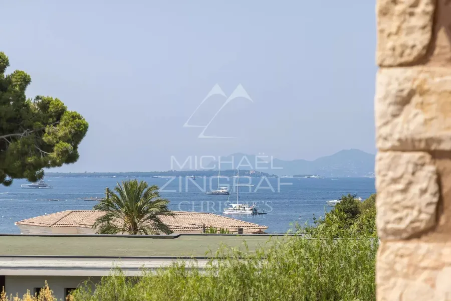 Exclusivité Mas d’exception avec vue mer panoramique au Cap d’Antibes - 9
