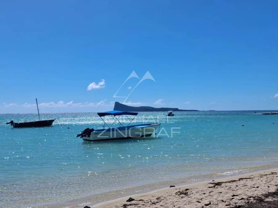 Duplex 1 Chambre avec Accès Direct à la Plage – Pereybère