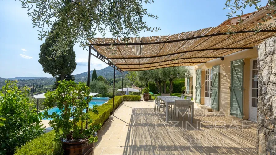 Villa Familiale  avec vue panoramique - 2