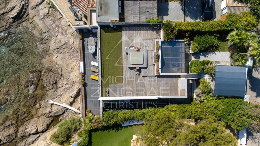 Villa pieds dans l'eau entre Cannes et Saint Tropez - EXCLUSIVITE - 5