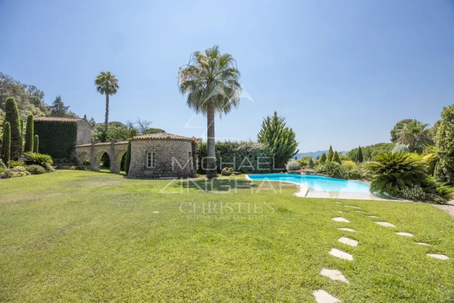 Cannes - Basse Californie - Vue dégagée mer et Estérel - 7
