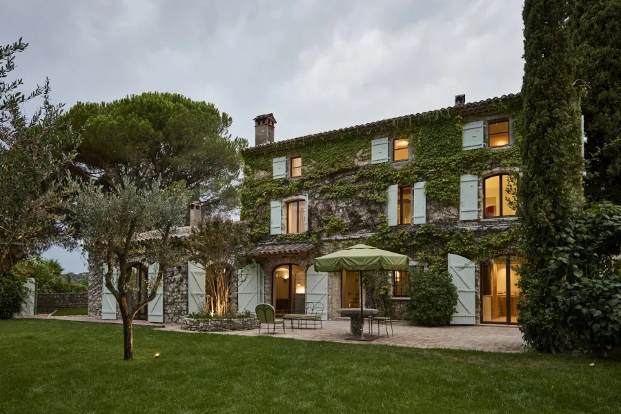 Saint-Paul-de-Vence — Le Clos du Père François & Maison Prouvé 58