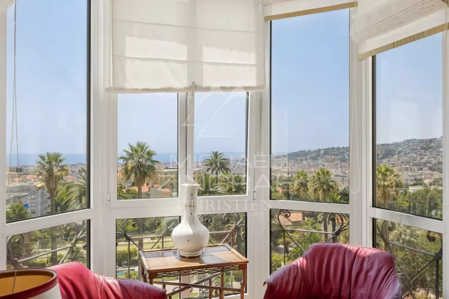 Résidence du Regina – Appartement emblématique de 165 m² avec vue mer - 2