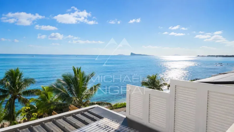 Pointe aux Canonniers – Appartement pieds dans l'eau - 2
