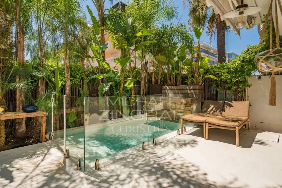 Cannes – Proche Croisette – Élégant rez-de-jardin avec piscine privative - 3