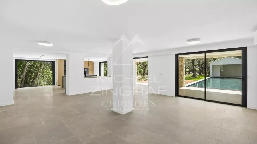 Elegante, vollständig renovierte Villa in absolut ruhiger Lage - 5