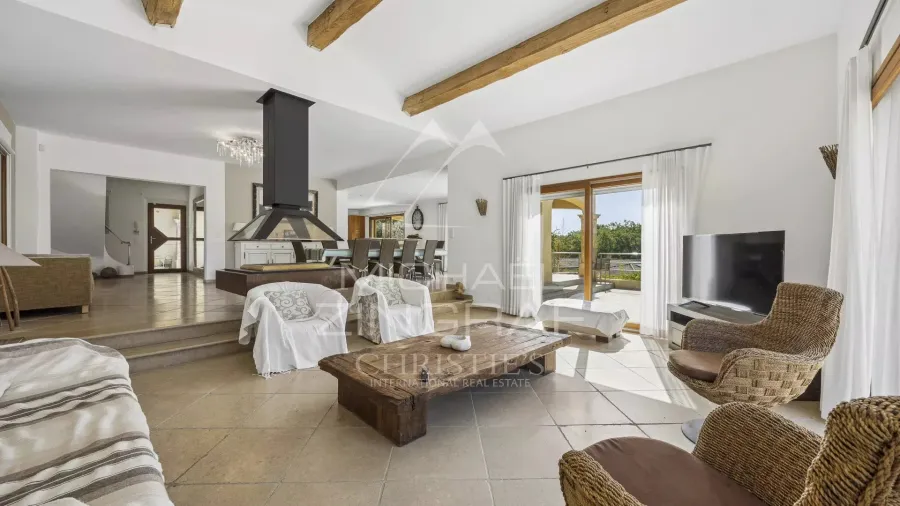 Élégante villa contemporaine au cœur de la Provence - 5