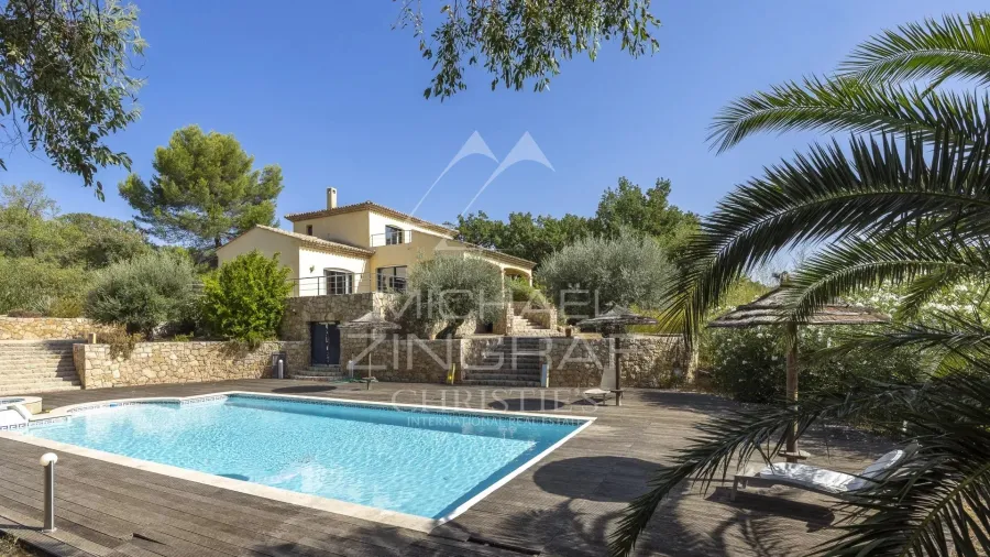 Élégante villa contemporaine au cœur de la Provence - 2