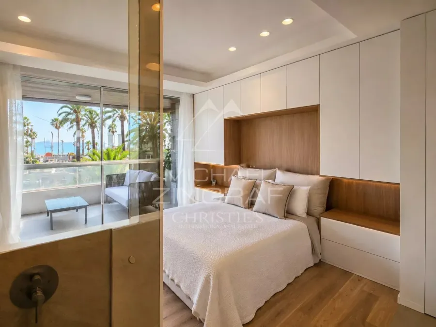 CANNES CROISETTE – EXCEPTIONAL CROSSING APARTMENT WITH SEA VIEW - 6