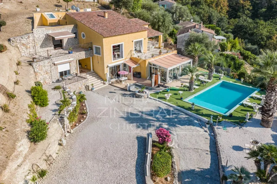 Proche Nice - Colomars - Superbe propriété familiale - 3