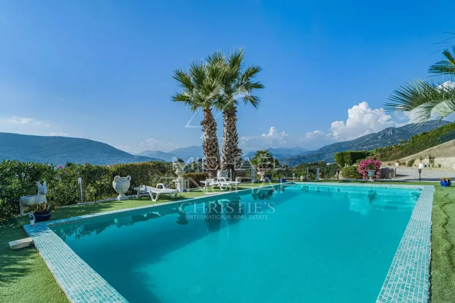Proche Nice - Colomars - Superbe propriété familiale - 2