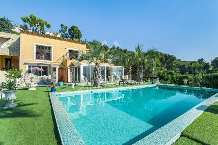 Proche Nice - Colomars - Superbe propriété familiale - 1