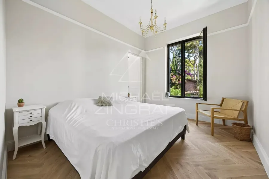 Cap d’Antibes – Versant Est - Villa entièrement rénové Vue Mer - 5