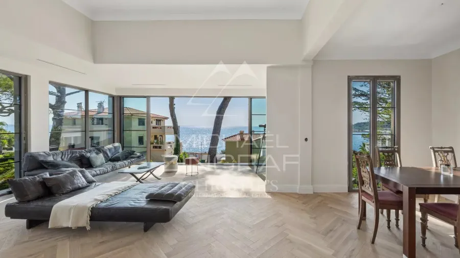 Cap d’Antibes – Versant Est - Villa entièrement rénové Vue Mer - 4