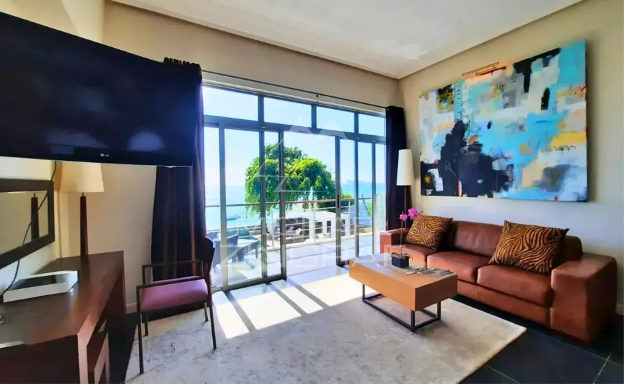Île Maurice – Villa d’Exception de 4 Chambres Pieds dans l’Eau avec Vue Panoramique sur l’Océan à Pointe aux Canonniers - 8