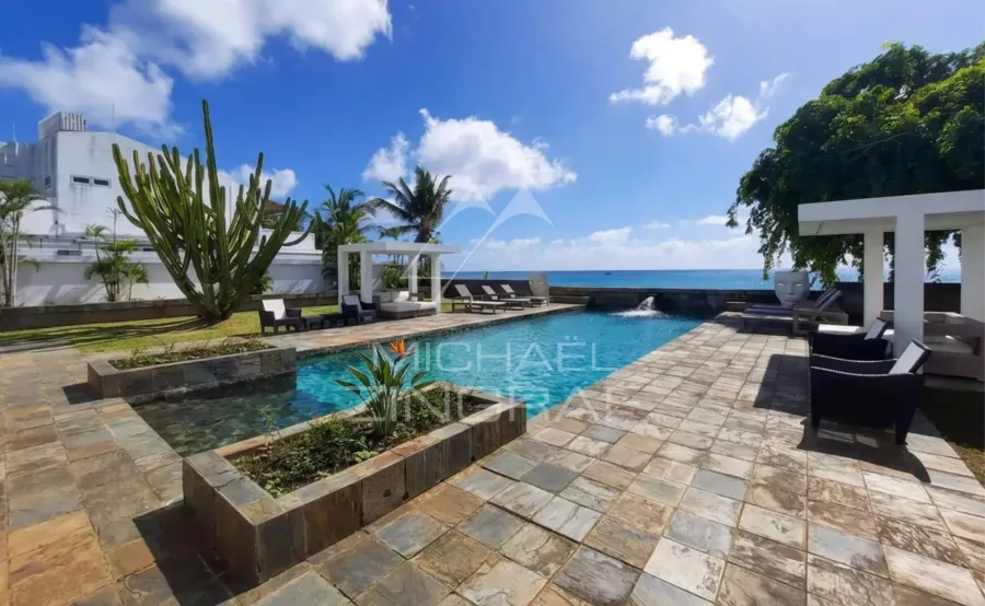 Île Maurice – Villa d’Exception de 4 Chambres Pieds dans l’Eau avec Vue Panoramique sur l’Océan à Pointe aux Canonniers - 5