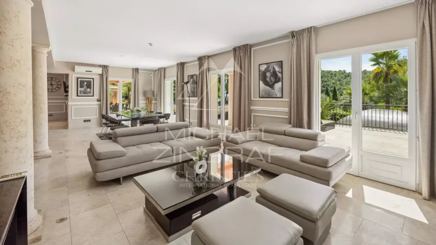 Bastide contemporaine d’exception à Grasse - 4