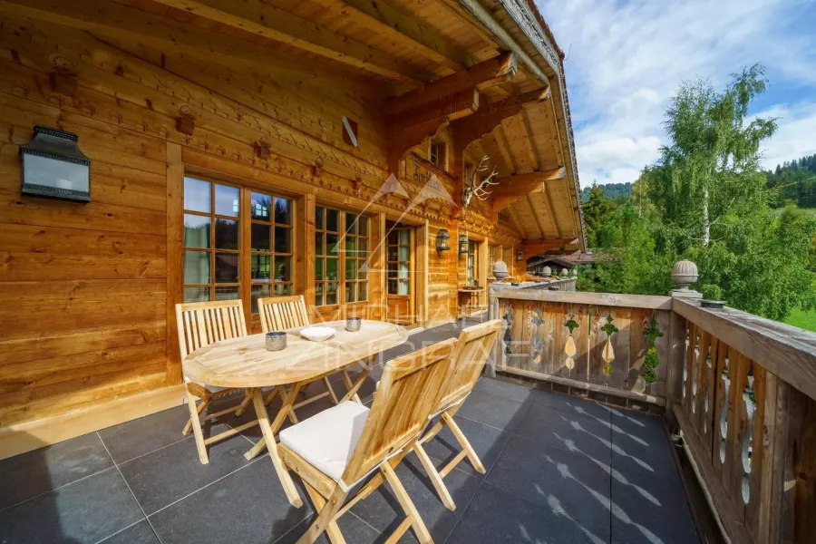 Chalet familial luxueux à proximité des pistes de Schoenried et Saanenmoeser - 4