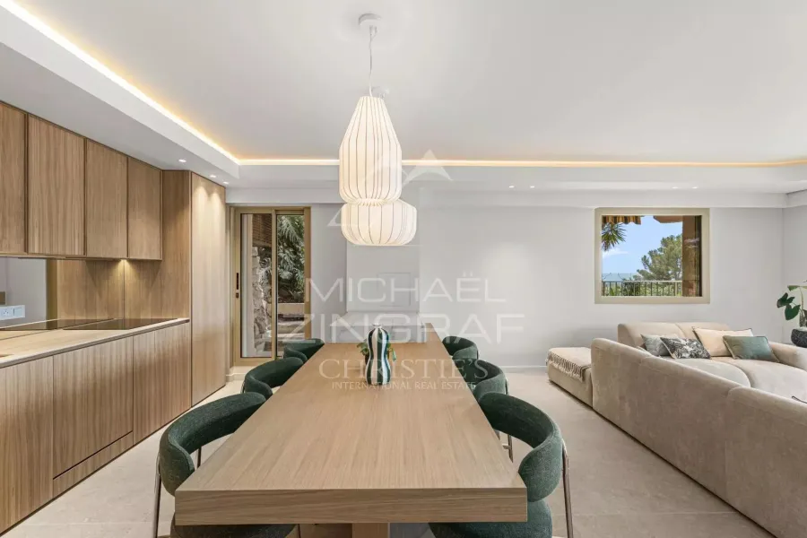 VILLEFRANCHE-SUR-MER — APPARTEMENT D’EXCEPTION AVEC VUE MER PANORAMIQUE - 4