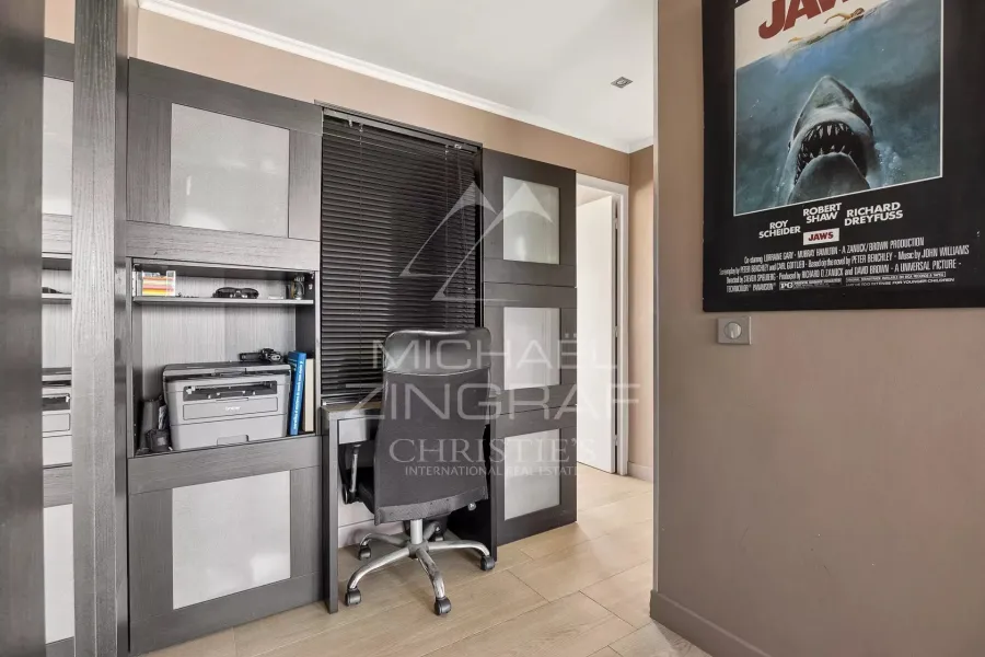 ANTIBES – AUSSERGEWÖHNLICHES 7-ZIMMER-APARTMENT MIT ROOFTOP UND PANORAMABLICK AUF DAS MEER - 7