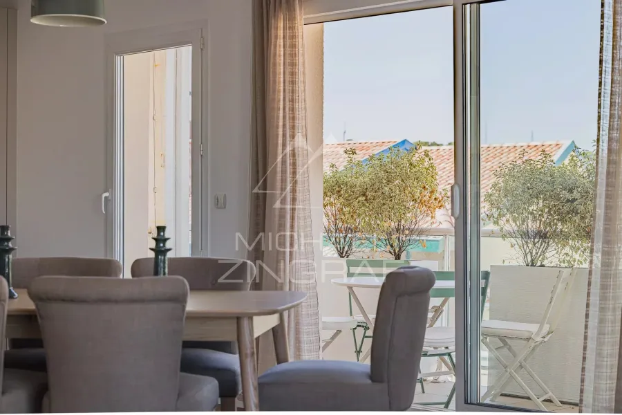 ARCACHON - APPARTEMENT DERNIER ETAGE 3 CHAMBRES - 2