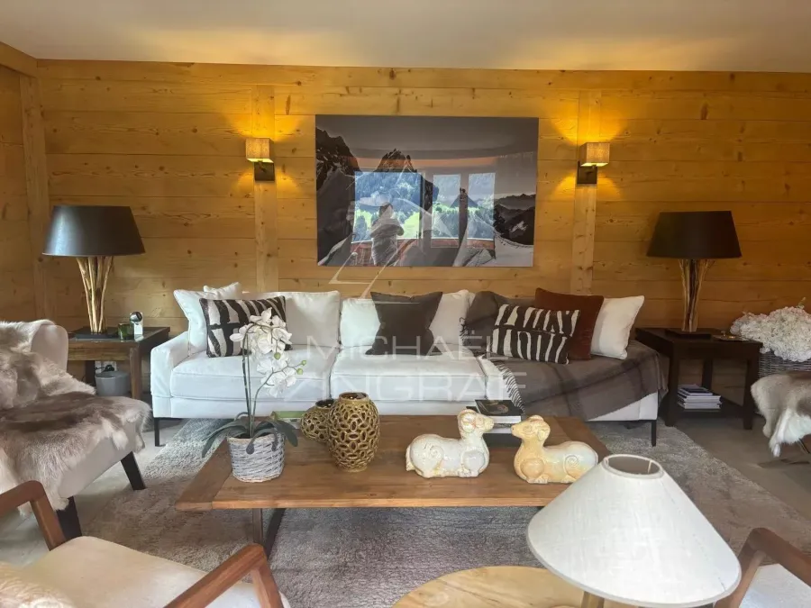 Rougemont: Elegante 4-Zimmer-Wohnung mit traumhafter Aussicht - 2