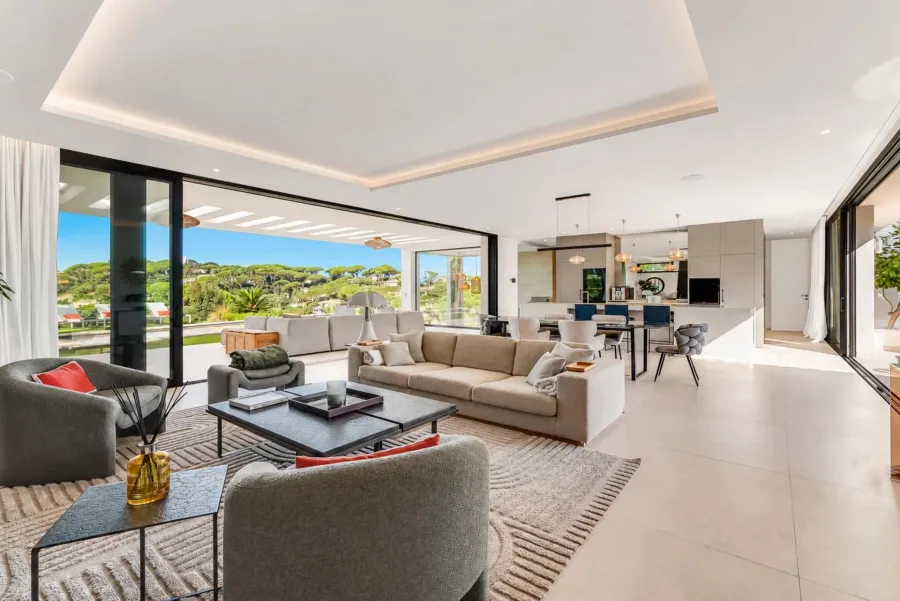 VILLA CONTEMPORAINE D’EXCEPTION AVEC VUE PANORAMIQUE -  Sainte-Maxime - 9