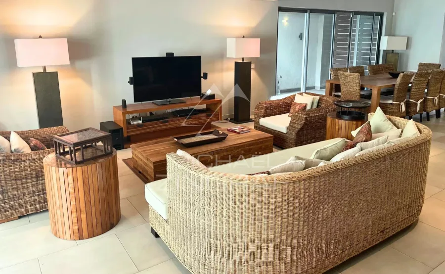 Elegantes Apartment mit 3 Schlafzimmern, privatem Pool und Meerblick – Bain Bœuf - 8