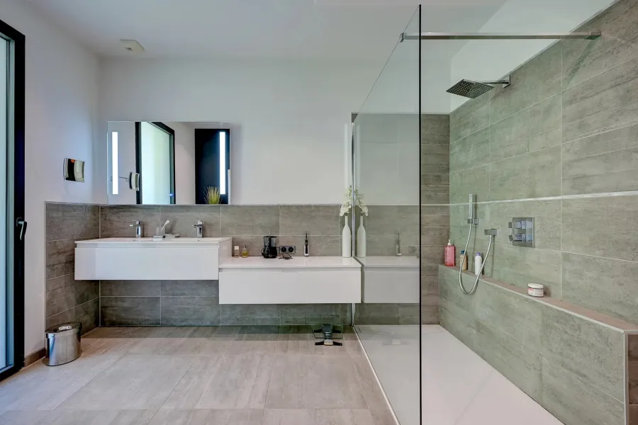 Villa d'architecte contemporaine avec vue panoramique & Pinède privée - 9