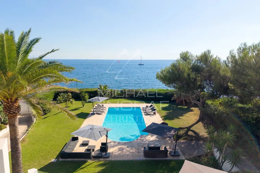 Cap d’Antibes – Villa d’exception avec vue panoramique mer et montagne - 3