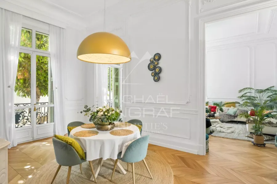Bel appartement plein de charme, situé dans un élégant immeuble ancien de caractère - 5