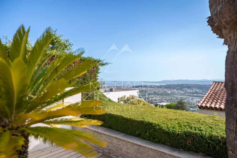 Nizza - Fabron - Familienanwesen mit Meerblick - 4