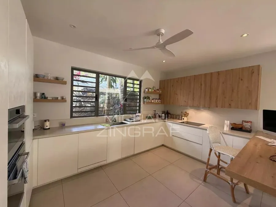 Elegant 4-Bedroom Villa with Private Pool in Forêt Daruty - 5