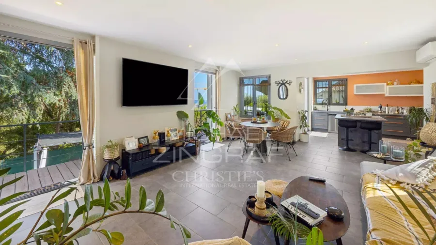 PROPRIÉTÉ CONTEMPORAINE AVEC VUE MER - 3