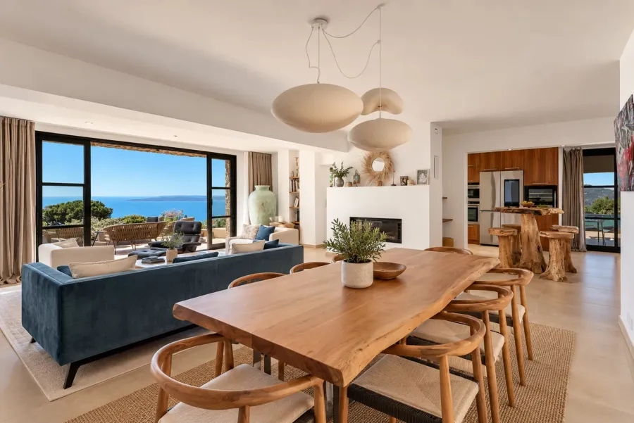 A Contemporary Gem with Panoramic Ocean Views - Les Issambres - 5