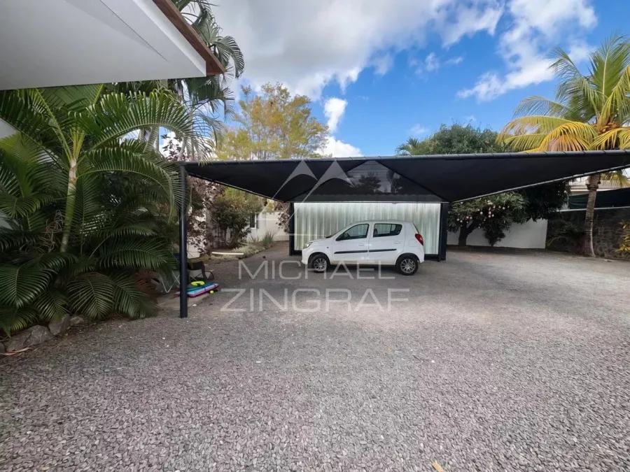 Élégante villa de 4 chambres avec piscine à Rivière Noire - 6