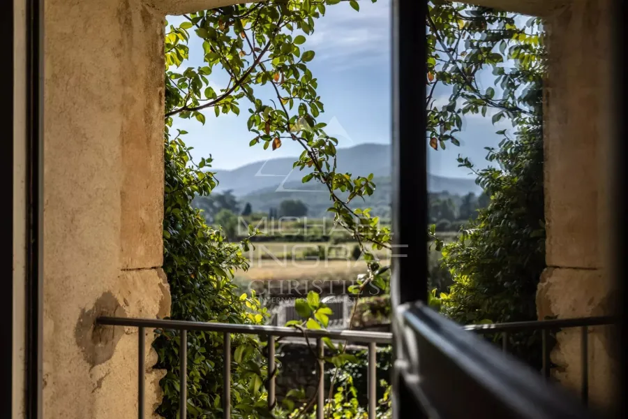 Oppède – Mas provençal de caractère avec gîtes, chambres d'hôtes et vues sur le Luberon - 7