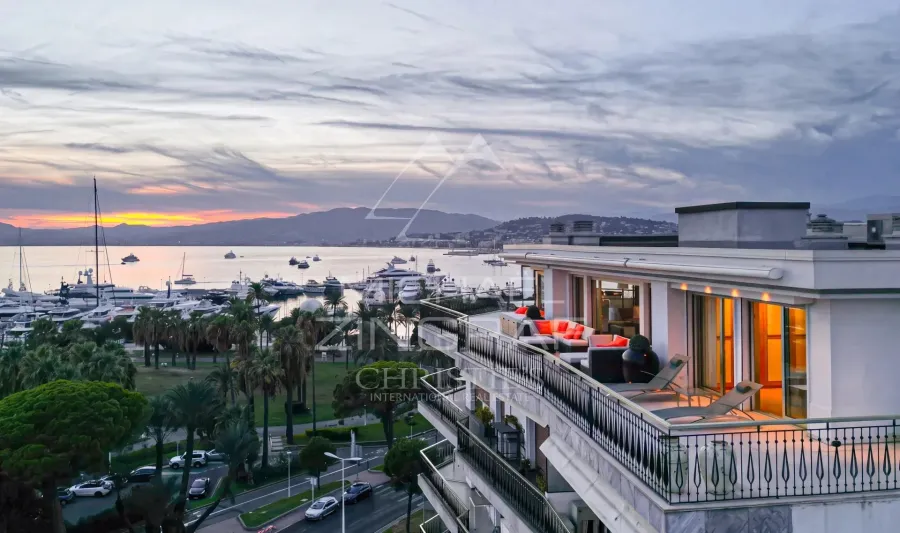 Cannes - Croisette - Penthouse Vue Mer Panoramique - 2