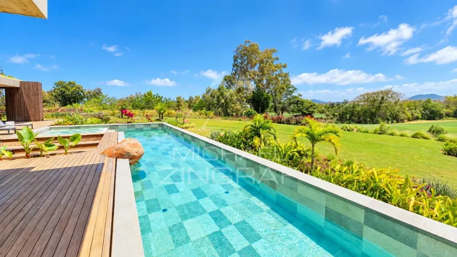 Villa d’exception en bordure du golf avec piscine privée – Anahita - 3