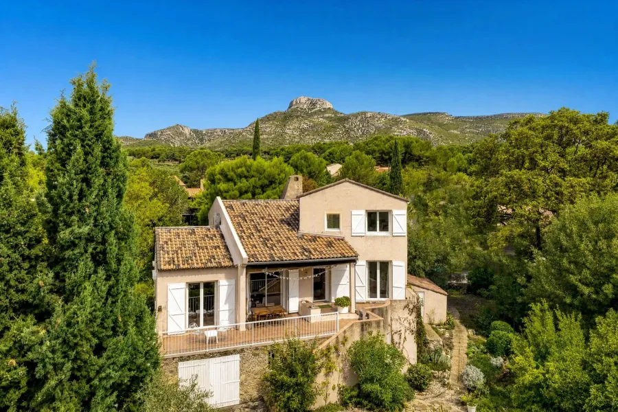 Maison d'architecte au pied du Garlaban - 2