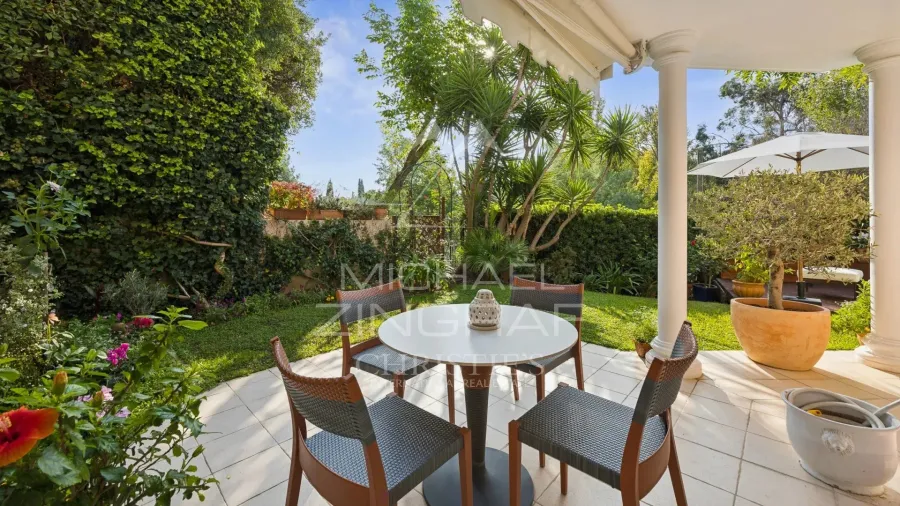 MANDELIEU-LA NAPOULE - APPARTEMENT EN DUPLEX AVEC JARDIN - 4